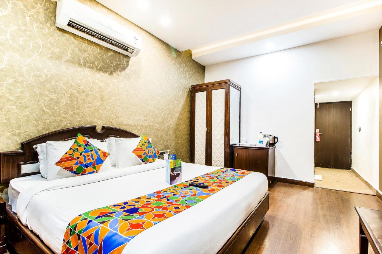 Fabhotel Le Monarque Chandīgarh Екстериор снимка