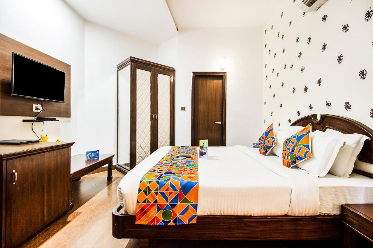 Fabhotel Le Monarque Chandīgarh Екстериор снимка